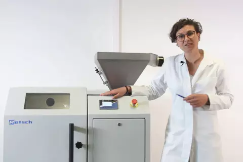 PT 300 Sample Divider - Introduction Video